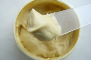 Domestic ointment for the treatment of osteochondosis